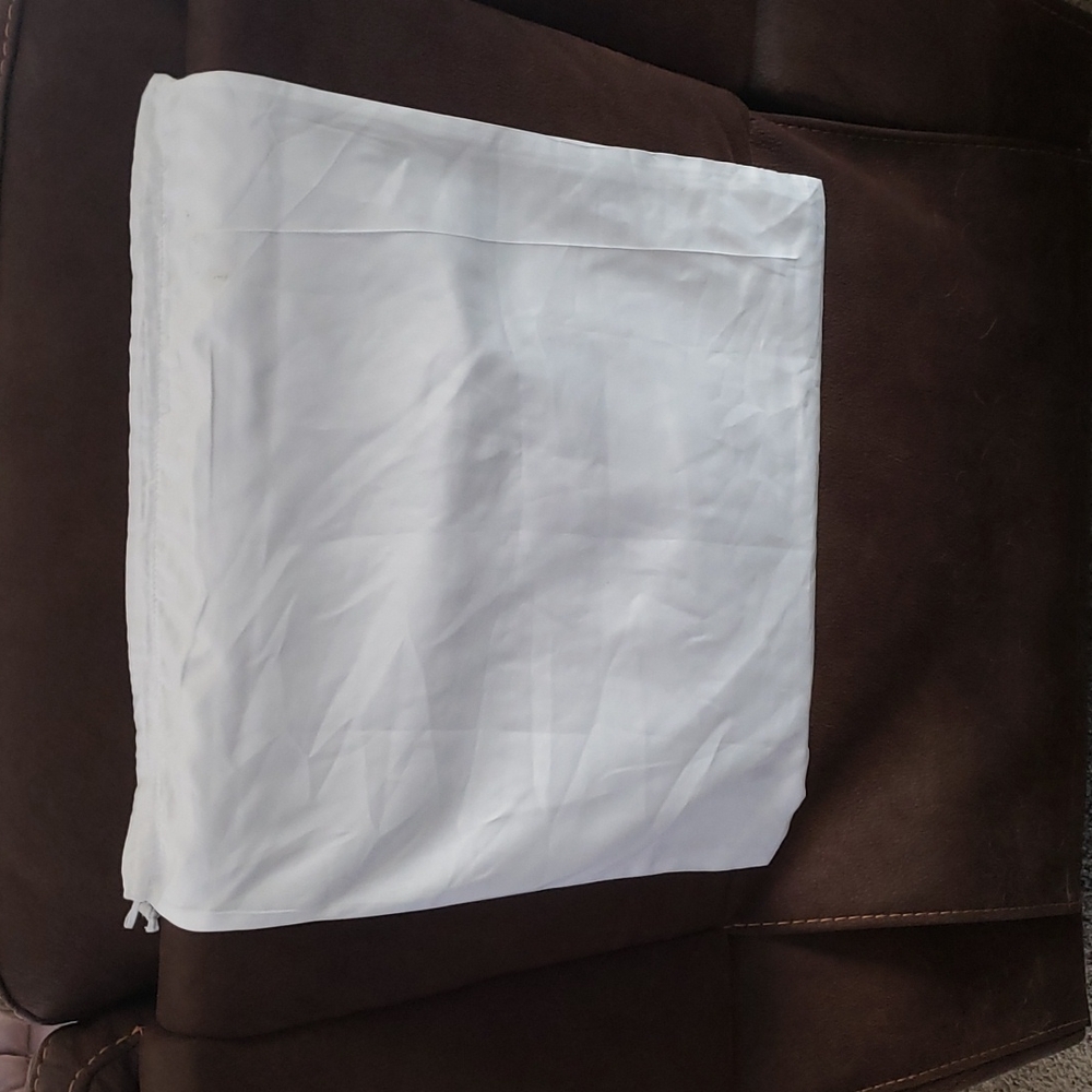 Michael Kors Drawstring Dust-bag - Picture 2 of 5